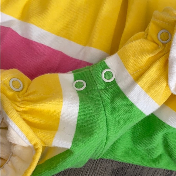 Kelly’s Kids Stripped Romper - Picture 2 of 5